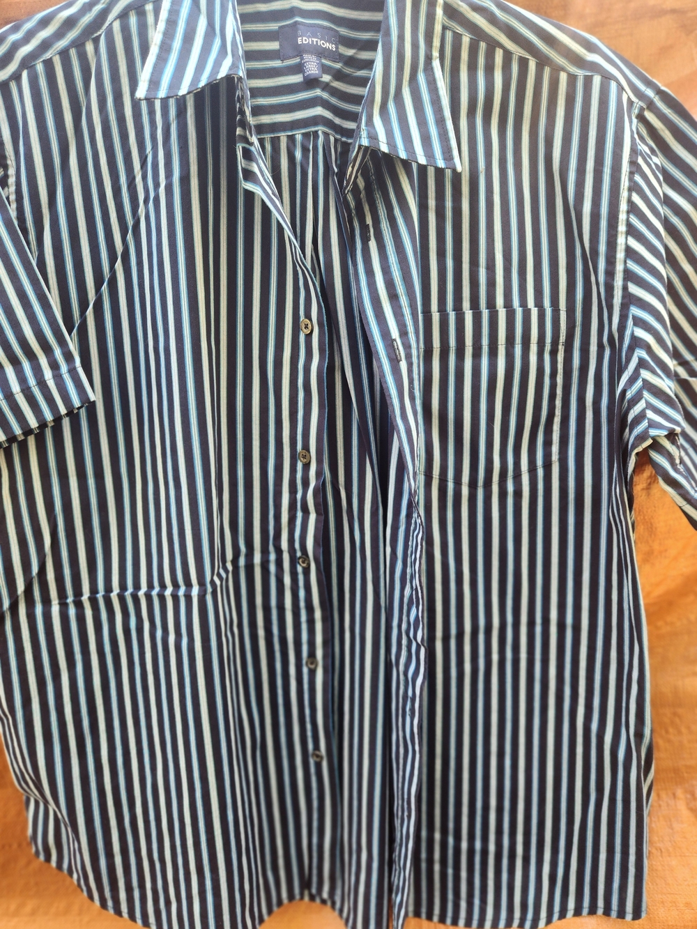 Men’s Short Sleeve Navy and Light Blue Stripe Shirt